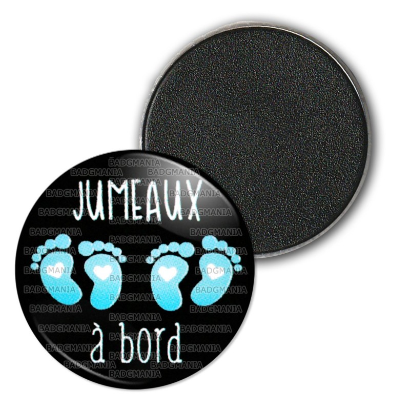 Magnet Aimant Frigo 3 8cm Jumeaux A Bord Pieds Bebe Fond Noir Magnet Aimant Frigo 3 8cm Jumeaux A Bord Pieds Bebe Fond Noir